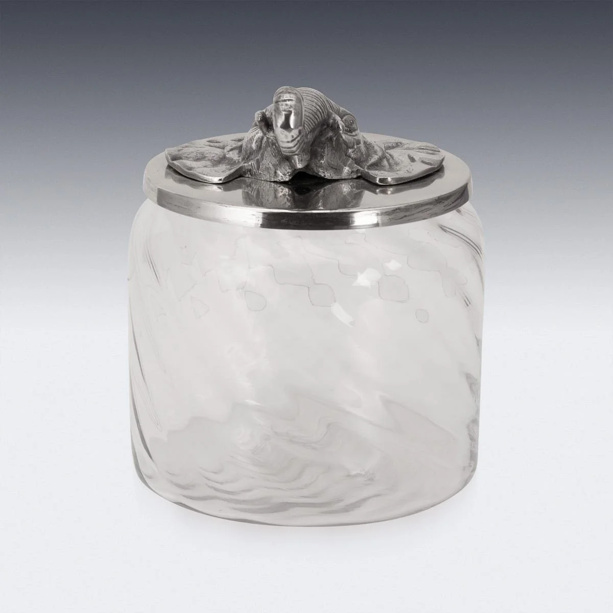 PUSHKINS.COM - Z12145 - VINTAGE 20thC ITALIAN SILVER PLATED ELEPHANT MOUNTED GLASS JAR c.1960 - 07.jpg