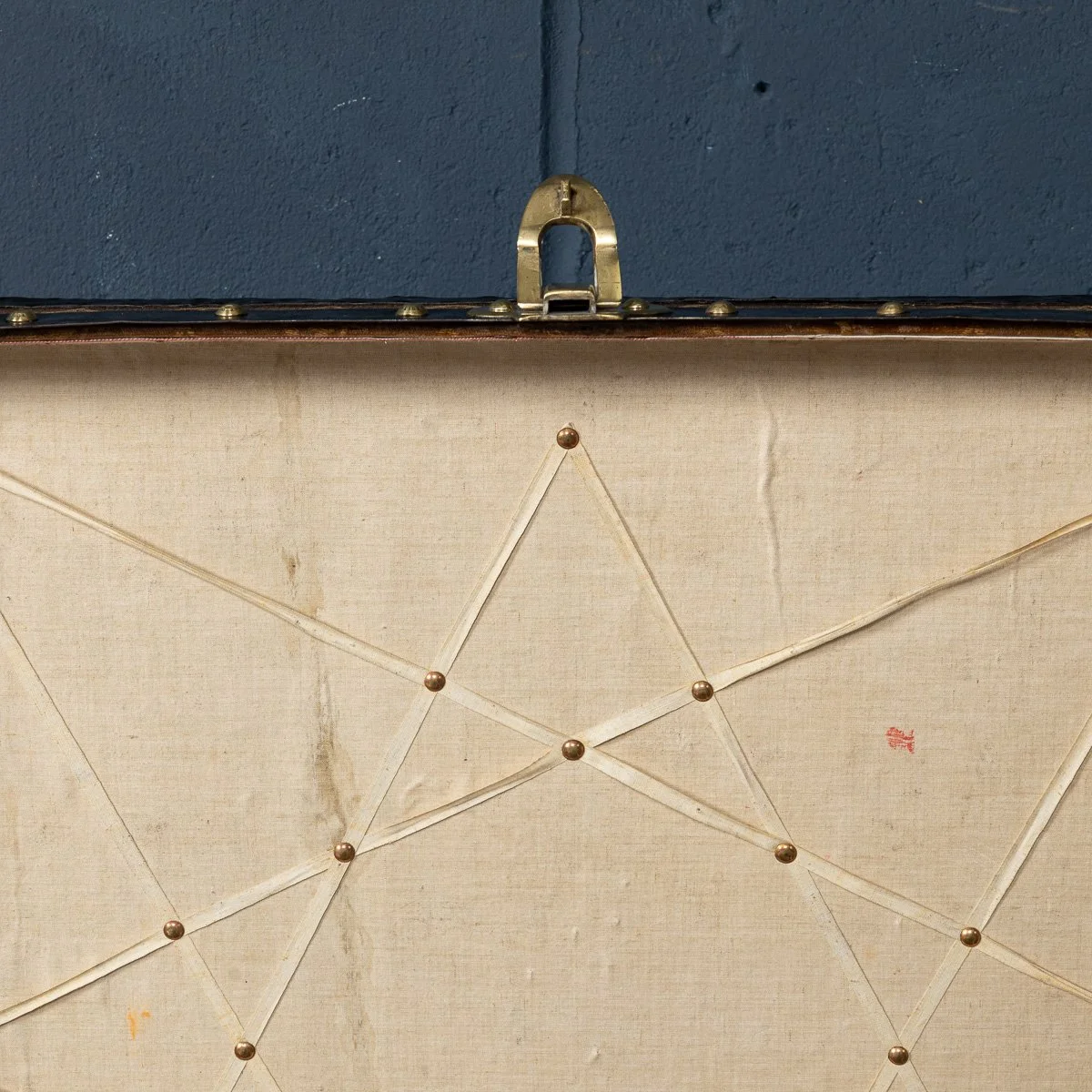 PUSHKINS.COM - B11503w - ANTIQUE 20thC LOUIS VUITTON HAT TRUNK IN WOVEN CANVAS, FRANCE c.1890 - 20.jpg