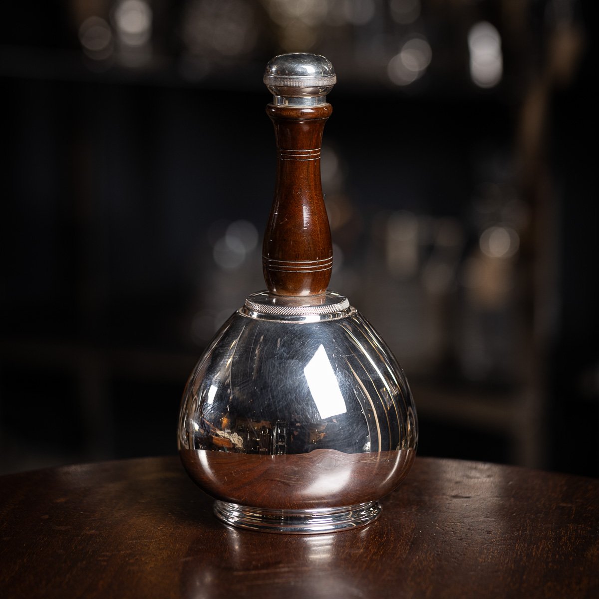 PUSHKINS.COM - D11361 - NOVELTY 20thC SILVER PLATED SKITTLE BELL COCKTAIL SHAKER, MAPPIN & WEBB c.1930 - 03.jpg