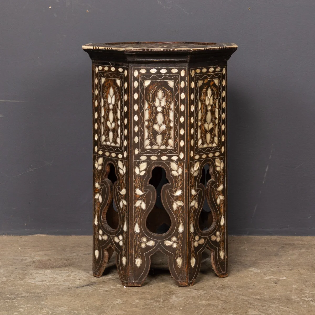 PUSHKINS.COM - Z12411 - ANTIQUE 20thC DARK WOOD & MOTHER OF PEARL MOORISH TABLE c.1920 - 06.jpg