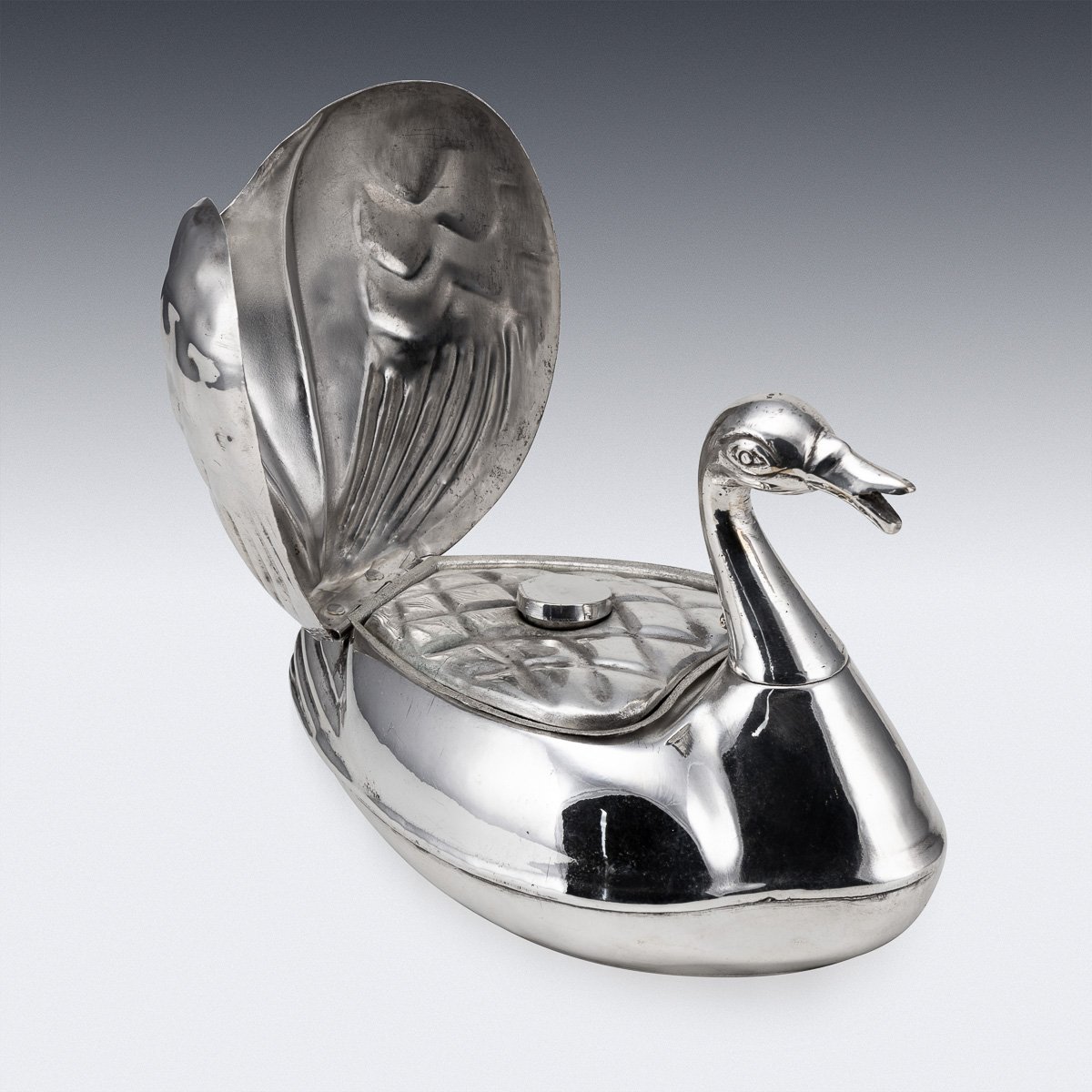 PUSHKINS.COM - D11351 - VINTAGE 20thC NOVELTY CHROME PLATED DUCK PAINT BOX c.1950 - 05.jpg