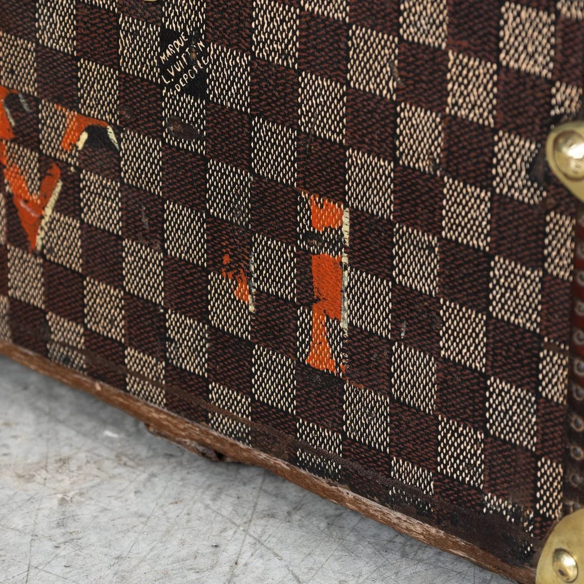 PUSHKINS.COM - B12768d - ANTIQUE 20thC LOUIS VUITTON CABIN TRUNK IN DAMIER CANVAS, FRANCE c.1900 - 35.jpg