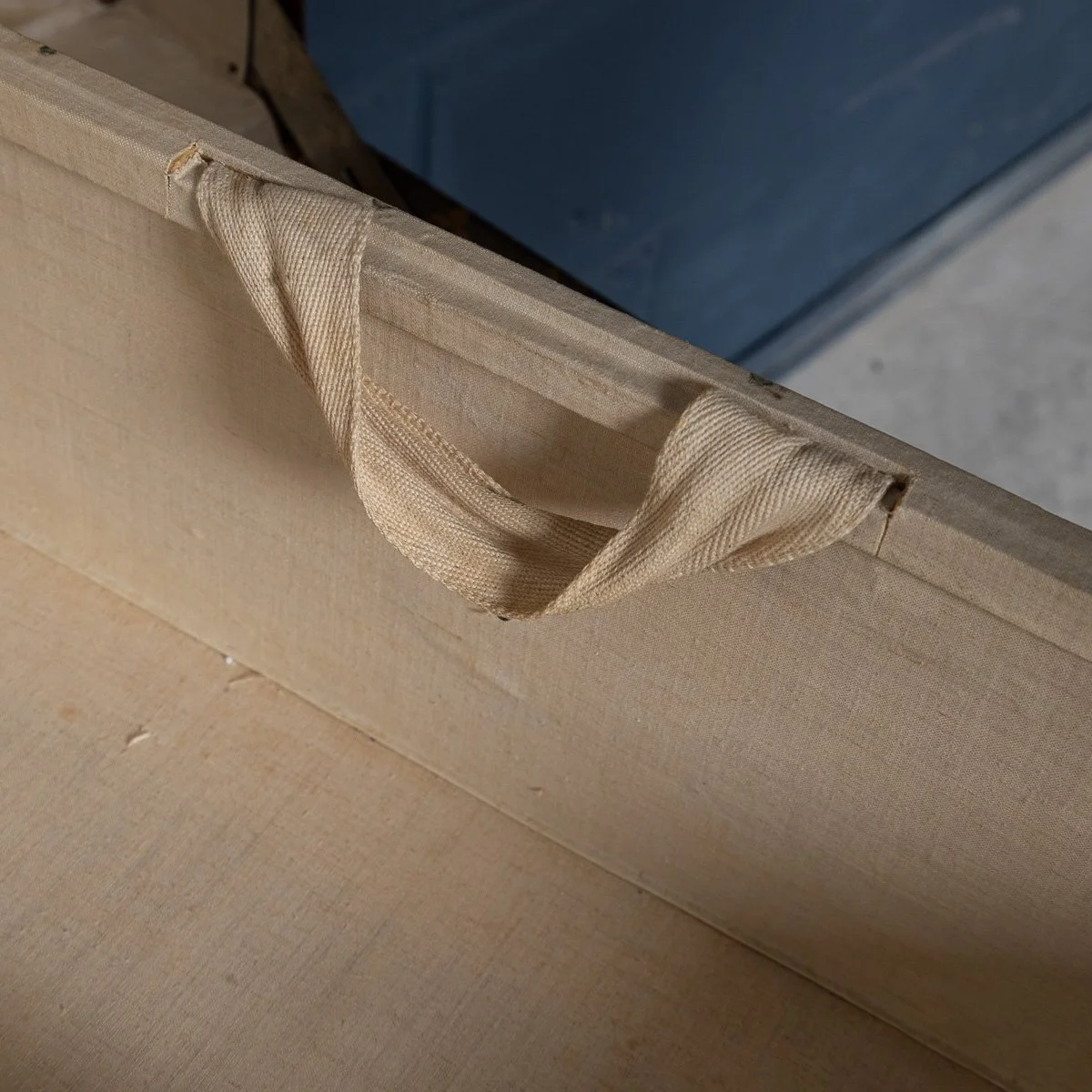 PUSHKINS.COM - B11431dw - ANTIQUE 20thC LOUIS VUITTON %22MALLE HAUTE%22 IN MONOGRAM CANVAS, FRANCE c.1920 - 17.jpg
