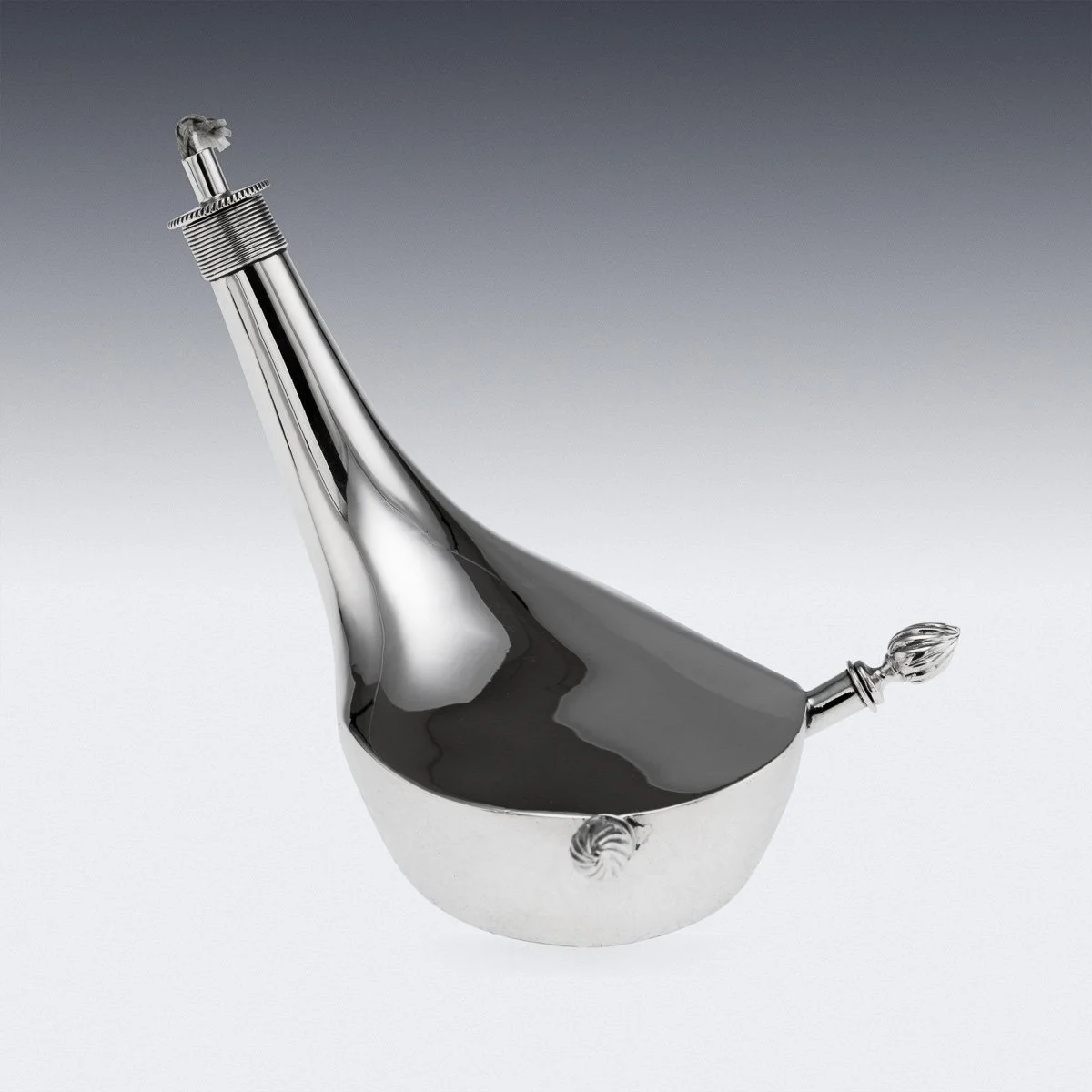 PUSHKINS.COM - J12487 - ANTIQUE 20thC SOLID SILVER 'GOLF DRIVER' CIGAR TABLE LIGHTER, LONDON c.1913 -10.jpg