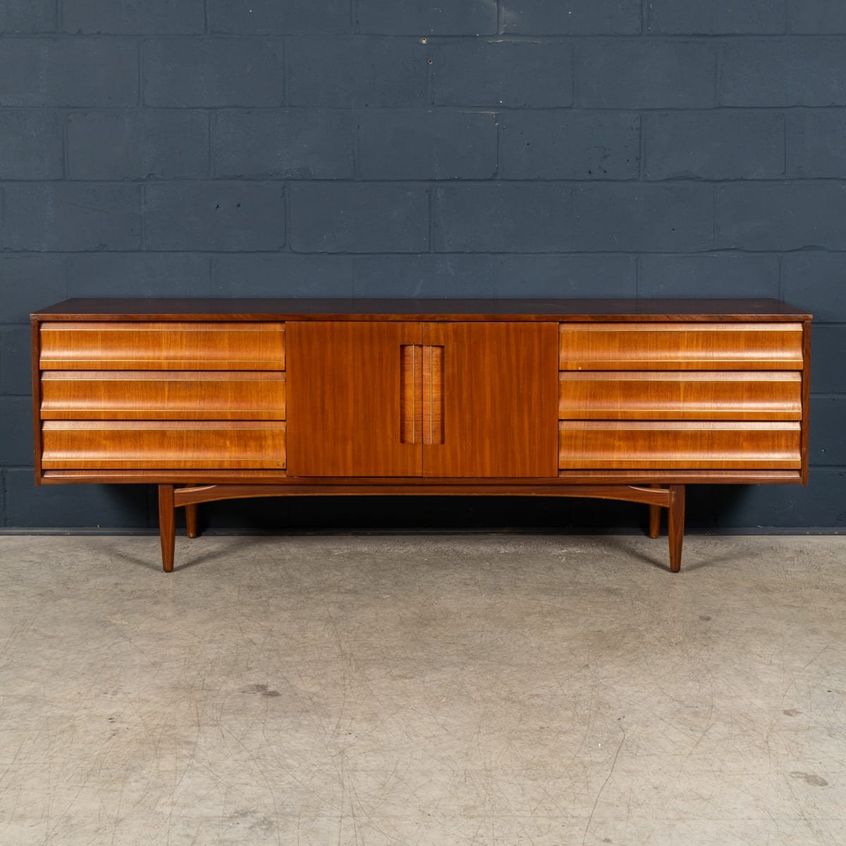 PUSHKINS.COM - B12268 - VINTAGE 20thC ENGLISH TEAK SIDEBOARD BY ELLIOTS OF NEWBURY c.1960 - 03.jpg