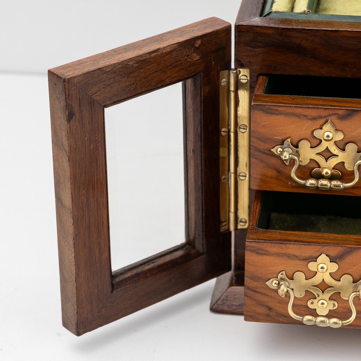 PUSHKINS.COM - D11171 - ANTIQUE 19thC VICTORIAN WALNUT & GLASS FRONTED JEWELLERY BOX c.1890 - 15.jpg
