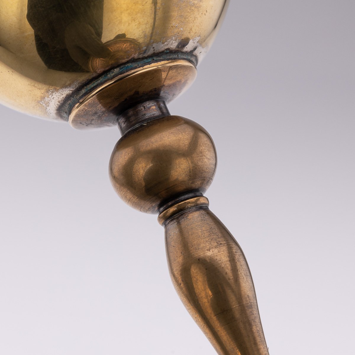 PUSHKINS.COM - A00004 - ANTIQUE 20thC RUSSIAN IMPERIAL WORLD WAR I PAIR OF COMMEMORATIVE GOBLETS - 15.jpg