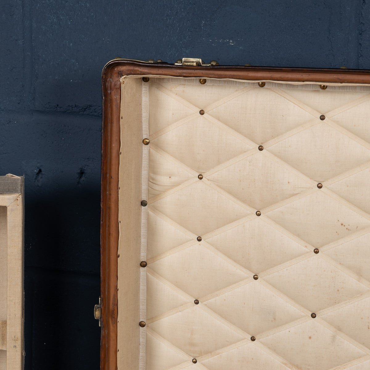 PUSHKINS.COM - B11232h - ANTIQUE 20thC LOUIS VUITTON MALLE HAUTE TRUNK IN MONOGRAM CANVAS, FRANCE c.1910 - 21.jpg