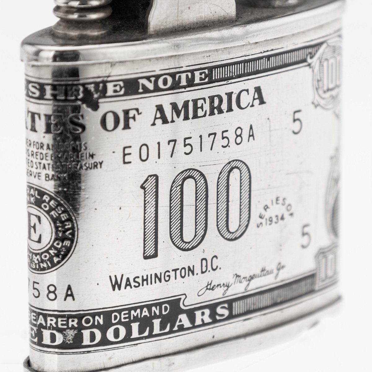 PUSHKINS.COM - J11197 - 20thC AMERICAN SILVER-PLATED CIGARETTE CASE & LIGHTER SHAPED AS A HUNDRED DOLLAR BILL - 15.jpg