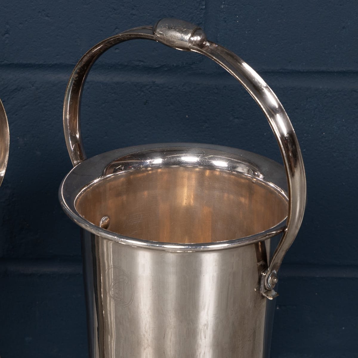 PUSHKINS.COM - B12000 - VINTAGE 20thC PAIR OF ENGLISH FLOOR STANDING SILVER PLATED WINE COOLERS - 11.jpg