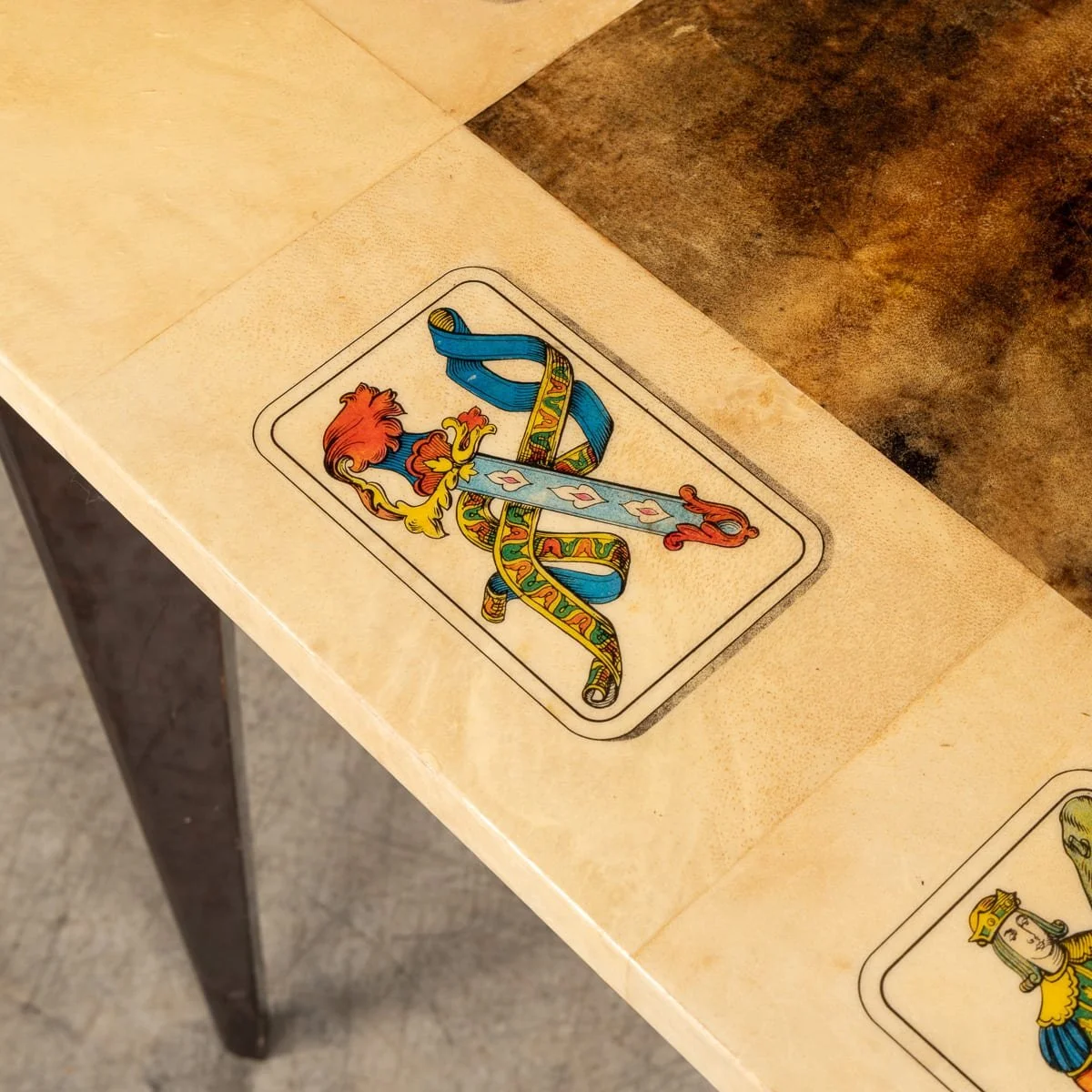 PUSHKINS.COM - B11865 - 20thC ITALIAN DINING SET : GAMES TABLE WITH PLAYING CARDS MOTIF BY ALDO TURA - 14.jpg