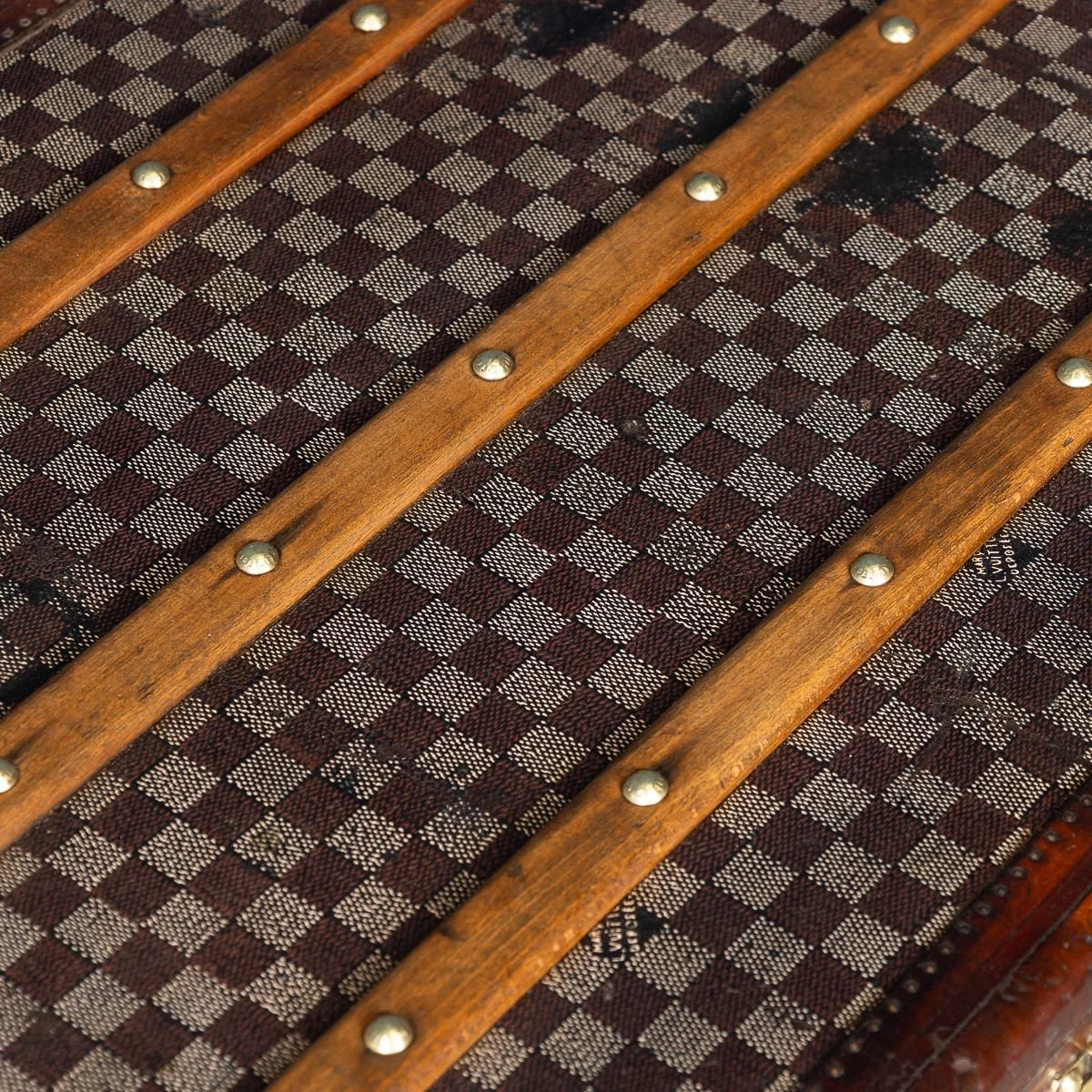 PUSHKINS.COM - B12768d - ANTIQUE 20thC LOUIS VUITTON CABIN TRUNK IN DAMIER CANVAS, FRANCE c.1900 - 38.jpg