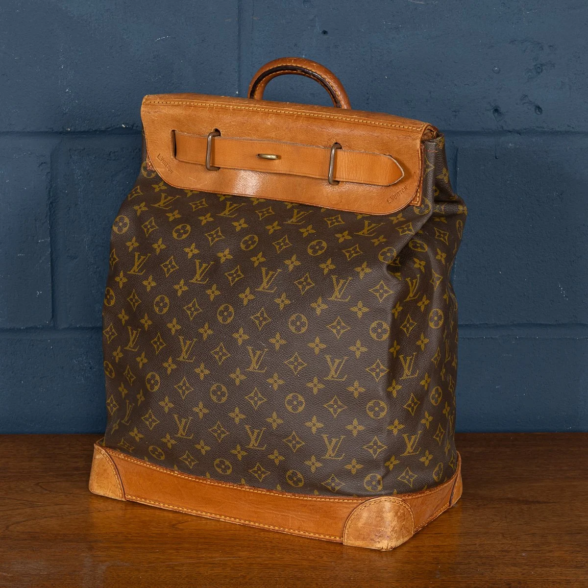 PUSHKINS.COM - B11407 - 20thC LOUIS VUITTON STEAMER 35 BAG IN MONOGRAM CANVAS, MADE IN FRANCE - 03.jpg