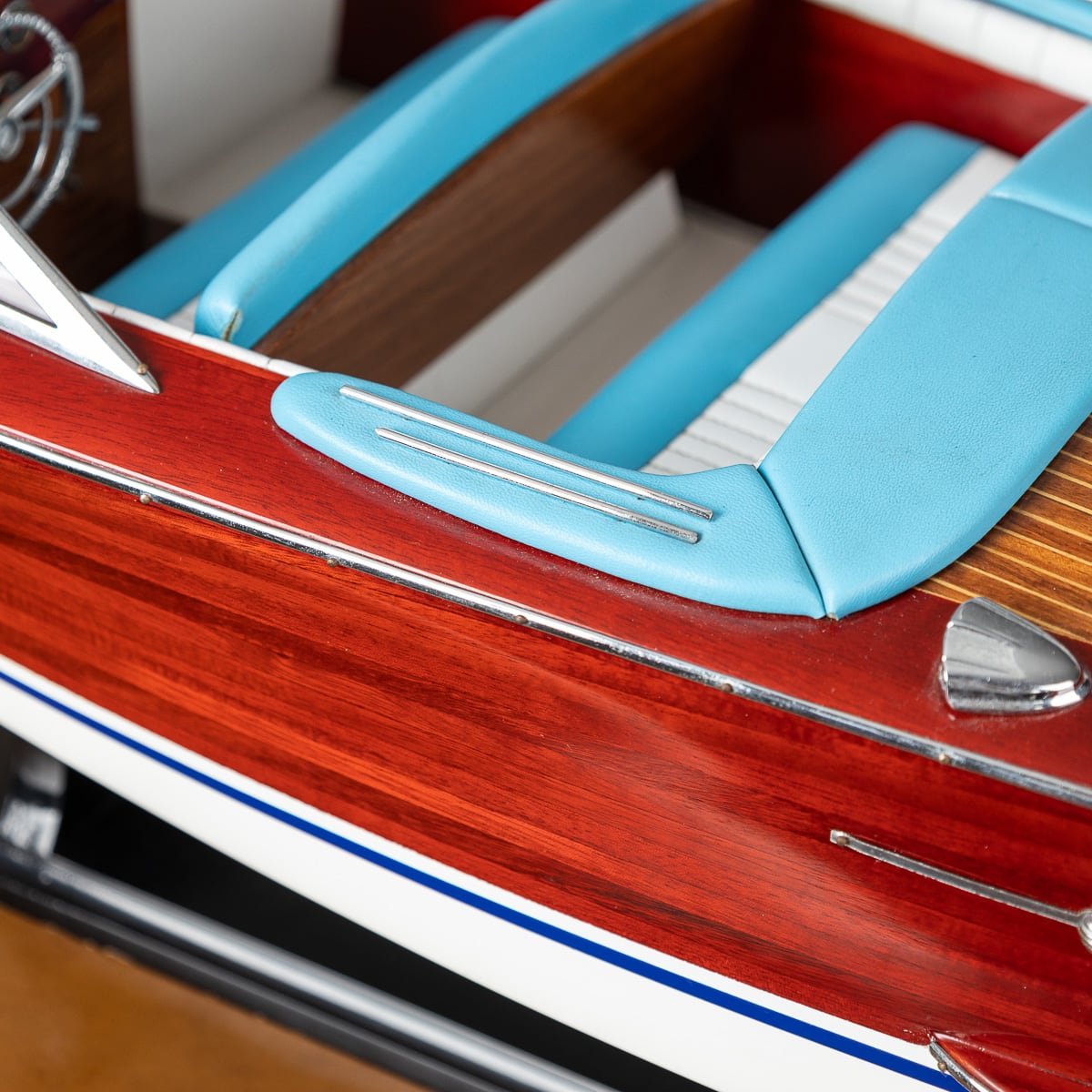 PUSHKIN'S - RIVA TRITONE SPEEDBOAT, MADE IN ITALY - 36.jpg
