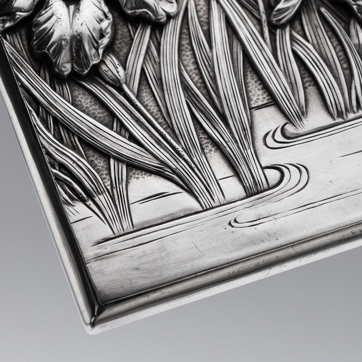 PUSHKINS.COM - J11390 - ANTIQUE 20thC JAPANESE MEIJI SOLID SILVER CARD CASE c.1900 - 11.jpg