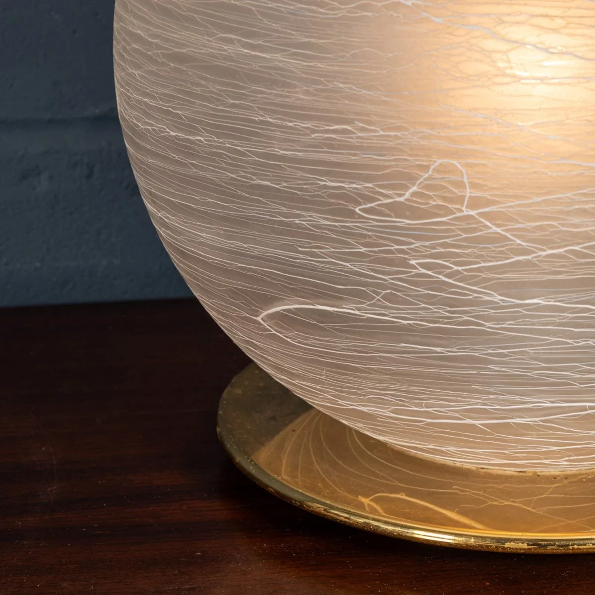 PUSHKINS.COM - B12262 - VINTAGE 20thC ITALIAN HAND BLOWN FROSTED GLASS GLOBE TABLE LAMP, MURANO - 10.jpg