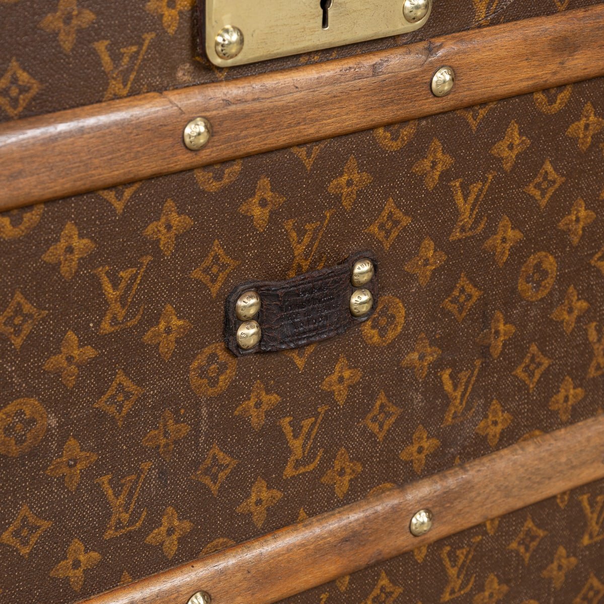 PUSHKINS.COM - B11232h - ANTIQUE 20thC LOUIS VUITTON MALLE HAUTE TRUNK IN MONOGRAM CANVAS, FRANCE c.1910 - 27.jpg