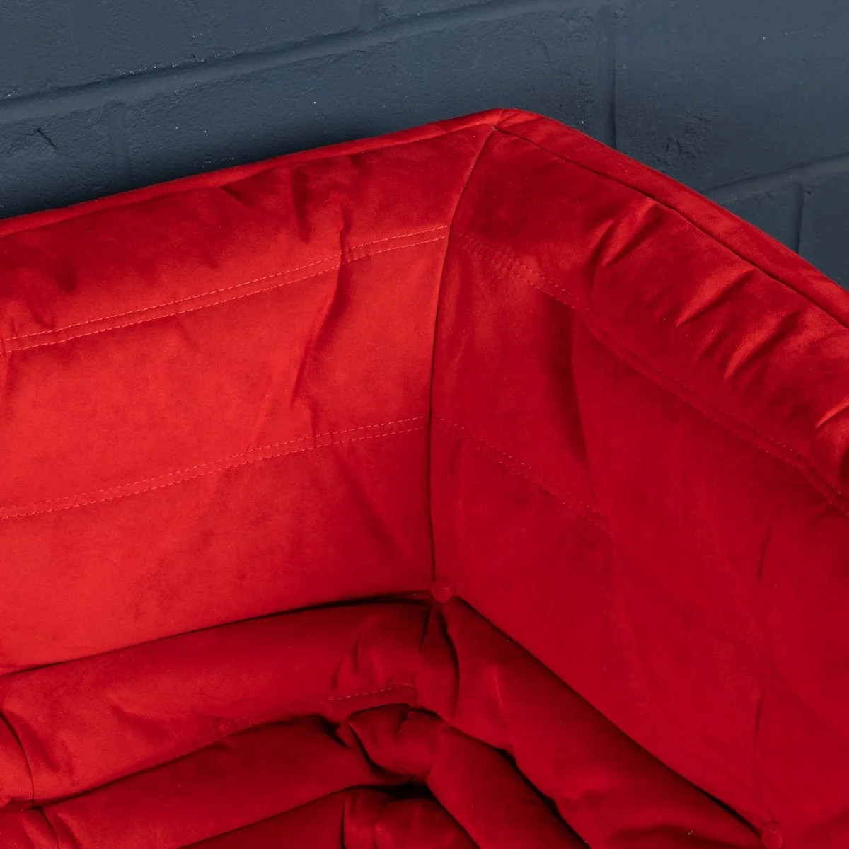 PUSHKINS.COM - B12281 - A 21st CENTURY RED "TOGO" CORNER SOFA BY MICHEL DUCAROY FOR LIGNE ROSET FRANCE - 12.jpg