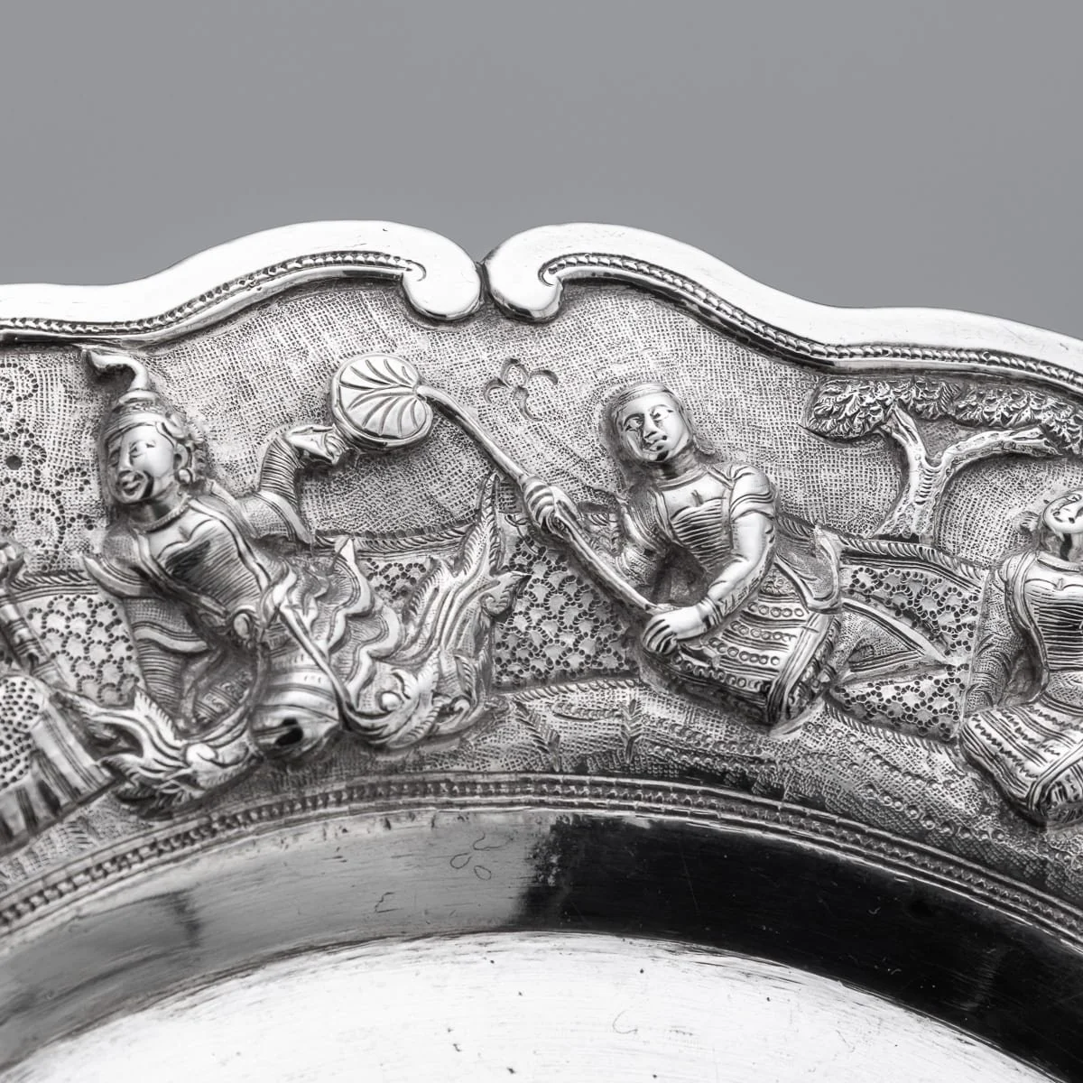PUSHKINS.COM - A00148 - ANTIQUE 19thC BURMESE ROYAL SOLID SILVER REPOUSSÉ DISH, AVA & MANDALAY c.1890 - 17.jpg