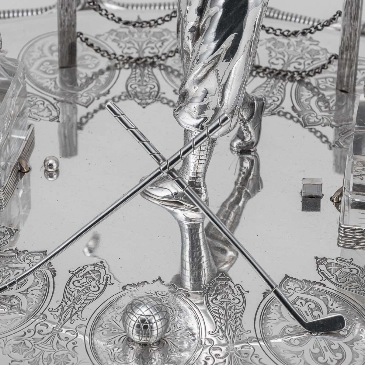 PUSHKINS.COM - D11371 - ANTIQUE 20thC ENGLISH SILVER PLATED NOVELTY GOLFING INKWELL c.1920 - 19.jpg