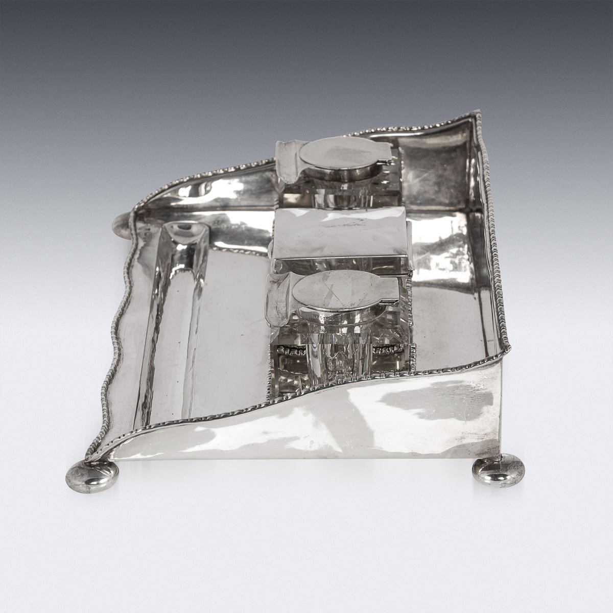 PUSHKINS.COM - B11247d - ANTIQUE 20thC EDWARDIAN SOLID SILVER INKWELL DESK SET, CHESTER c.1908 - 04.jpg