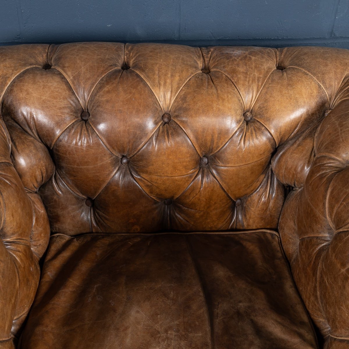 PUSHKINS.COM - B11240 - VINTAGE 20thC ENGLISH BROWN LEATHER CHESTERFIELD ARMCHAIR BY HALO - 13.jpg