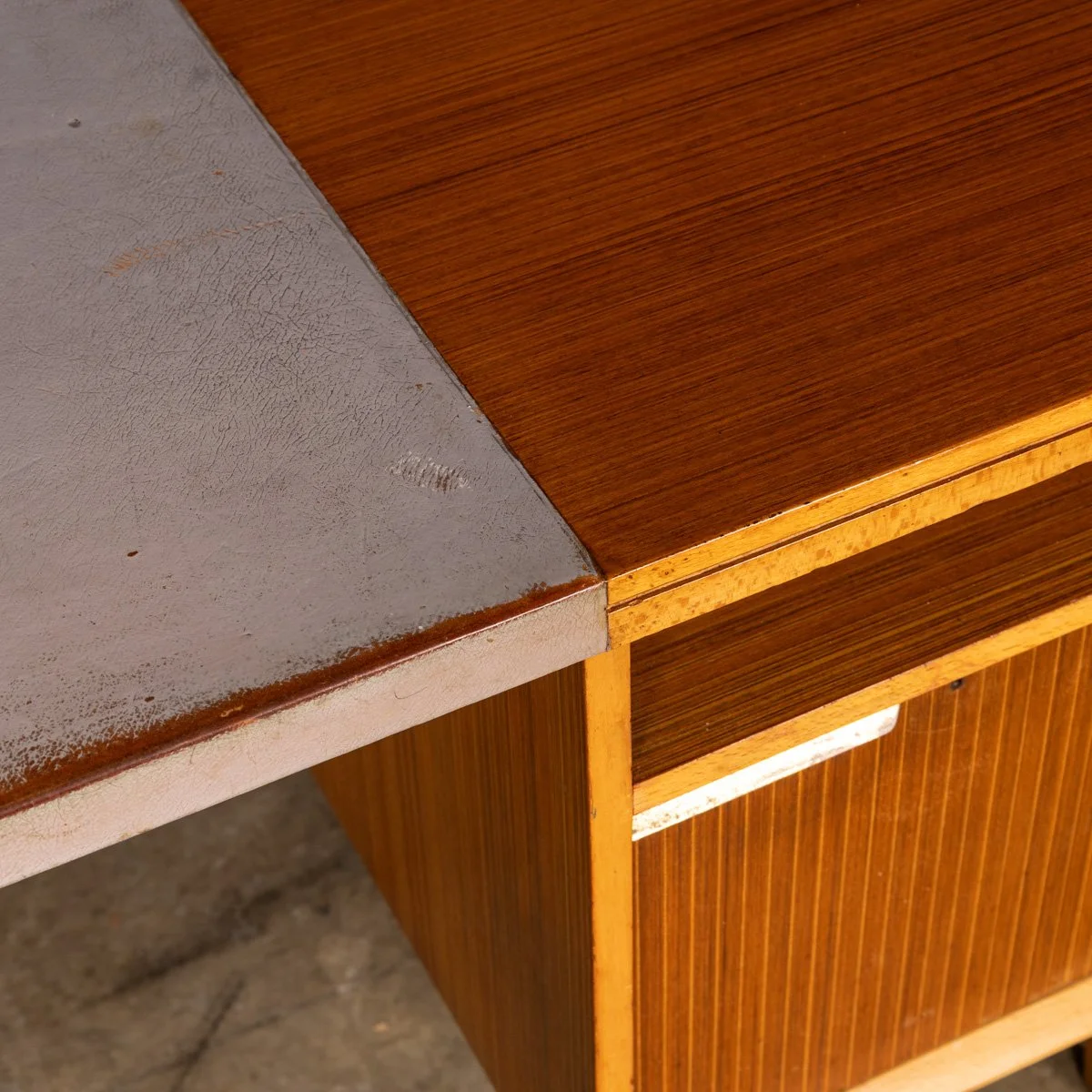 PUSHKINS.COM - Z12398 - VINTAGE 20thC BEECH AND TEAK OFFICE : STUDY DESK c.1960 - 11.jpg