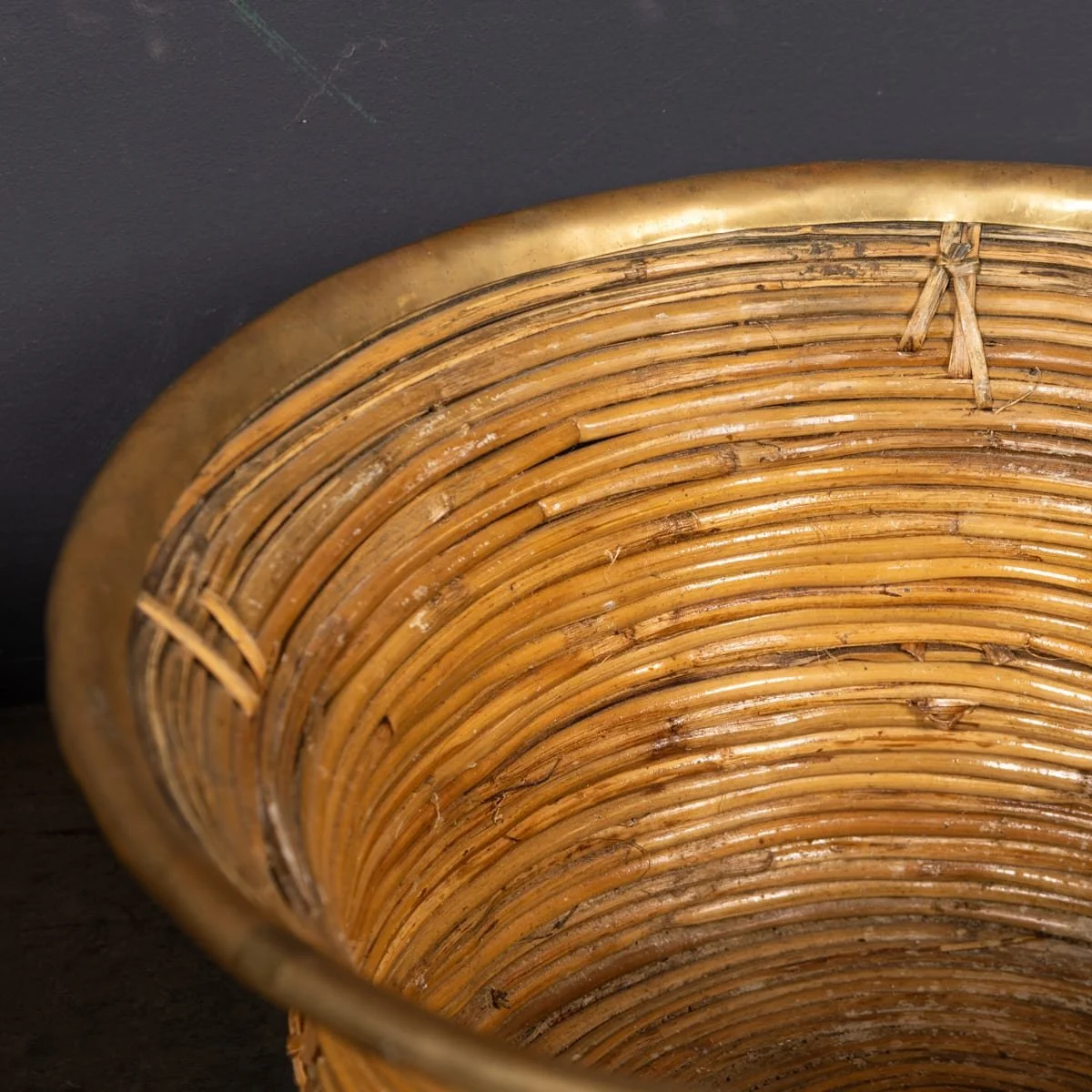 PUSHKINS.COM - Z12478 - VINTAGE 20thC ITALIAN BRASS & BAMBOO BASKETS ATTRIBUTABLE TO GABRIELLA CRESPI - 06.jpg