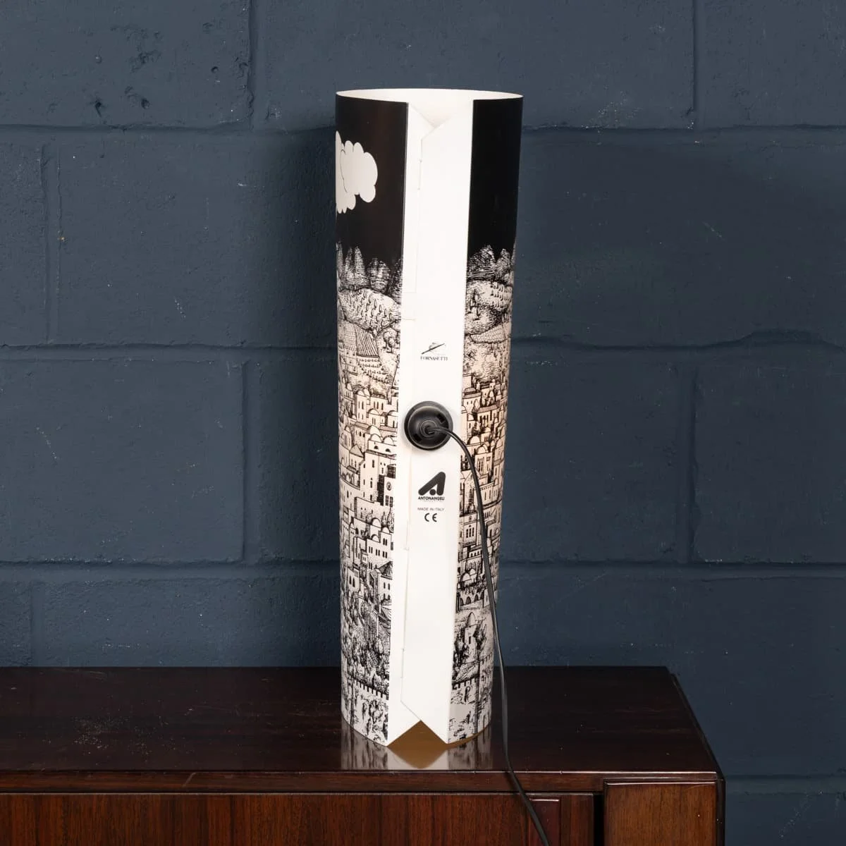 PUSHKINS.COM - B12367 - VINTAGE 20thC ITALIAN FORNASETTI "LUNA CITTÀ" TABLE LAMP BY ANTONANGELI - 07.jpg