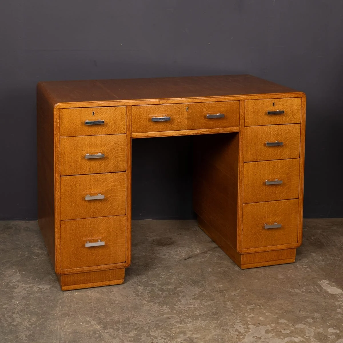 PUSHKINS.COM - Z12404 - ANTIQUE 20thC ENGLISH OAK ART DECO DESK BY HEALS c.1920 - 03.jpg