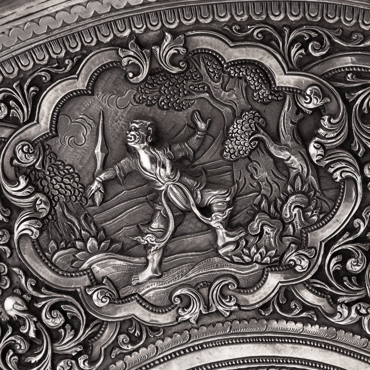 PUSHKINS.COM - A00021 - ANTIQUE 20thC BURMESE SOLID SILVER MYTHOLOGICAL ZODIAC REPOUSSÉ SALVER c.1900 - 09.jpg