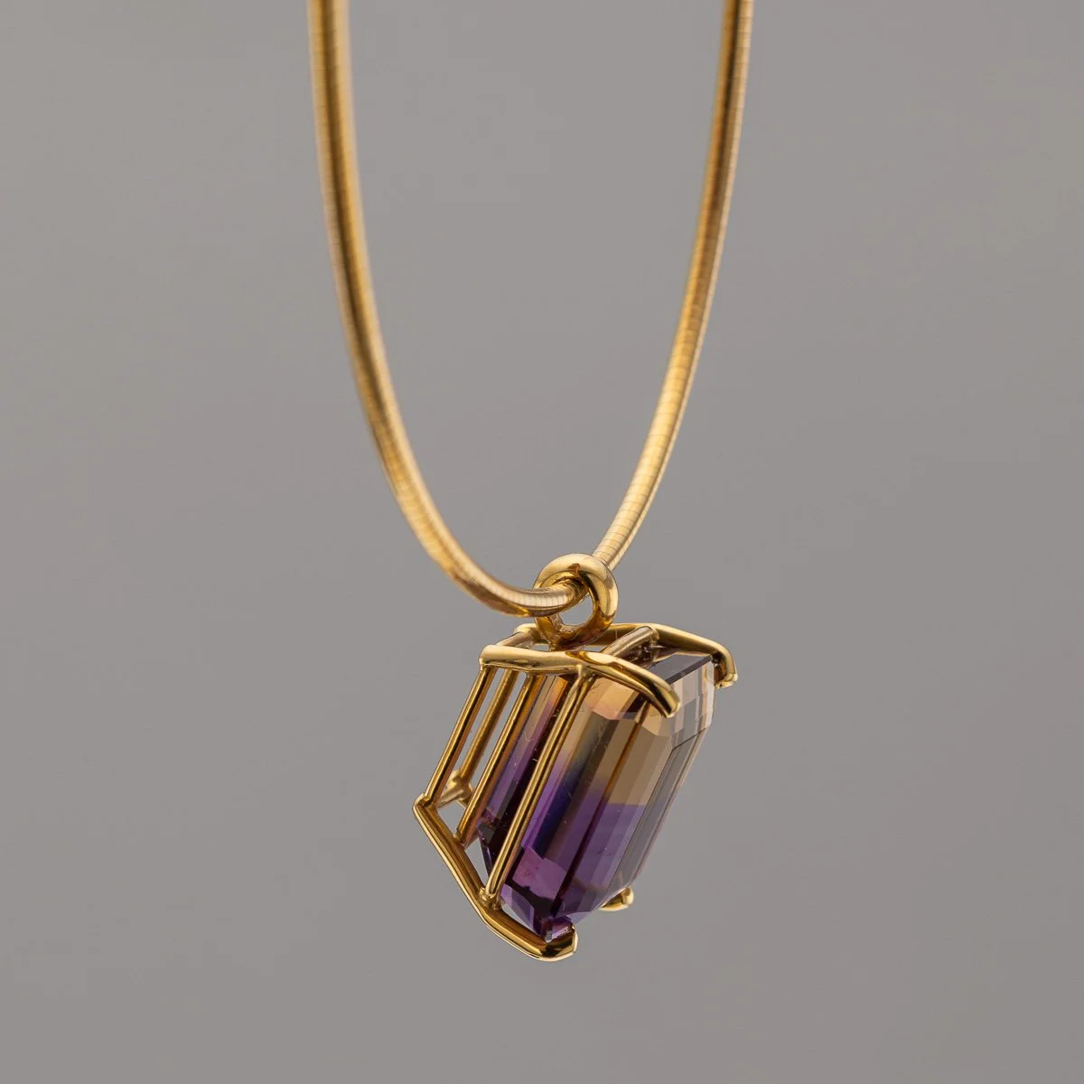 PUSHKINS.COM - C11736 - VINTAGE 20thC 18K GOLD & 15 CARAT+ BI-COLOUR TOURMALINE CHOKER NECKLACE - 10.jpg