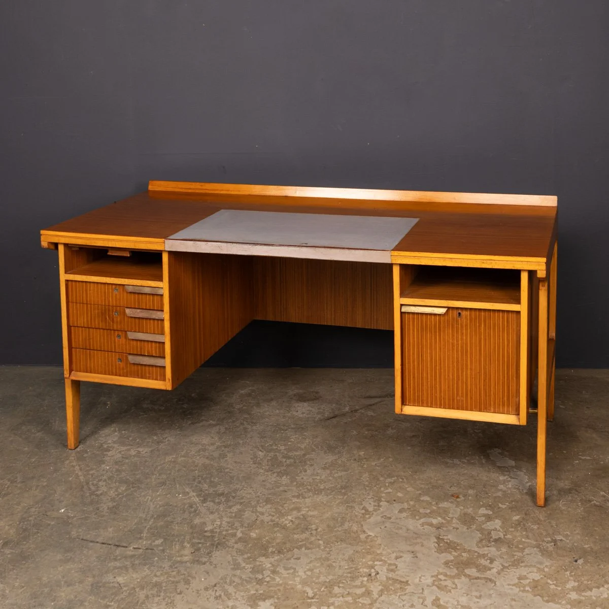 PUSHKINS.COM - Z12398 - VINTAGE 20thC BEECH AND TEAK OFFICE : STUDY DESK c.1960 - 03.jpg
