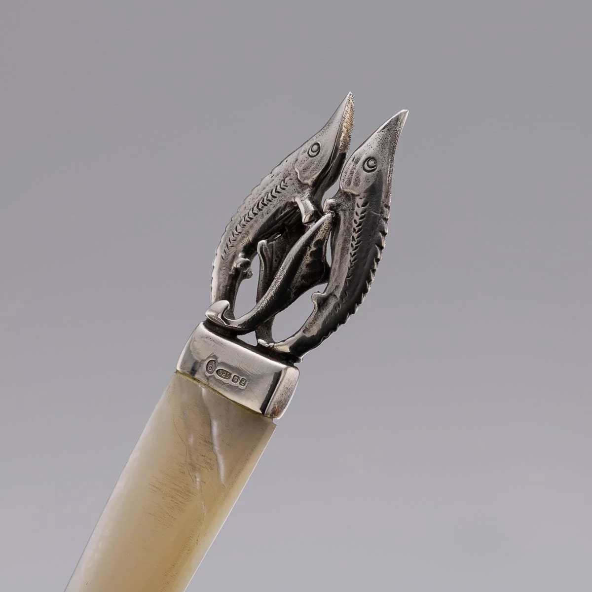 PUSHKINS.COM - J12669 - VINTAGE 20thC ENGLISH SOLID SILVER & MOTHER OF PEARL ASPREY & GARRARD CAVIAR SET - 16.jpg