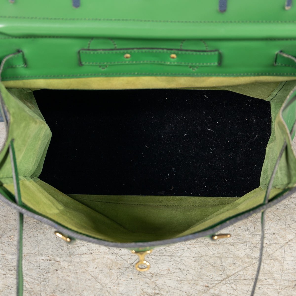 PUSHKINS.COM - 20thC LOUIS VUITTON STEAMER BAG IN ROLEX GREEN EPI LEATHER CANVAS, FRANCE - 10.jpg