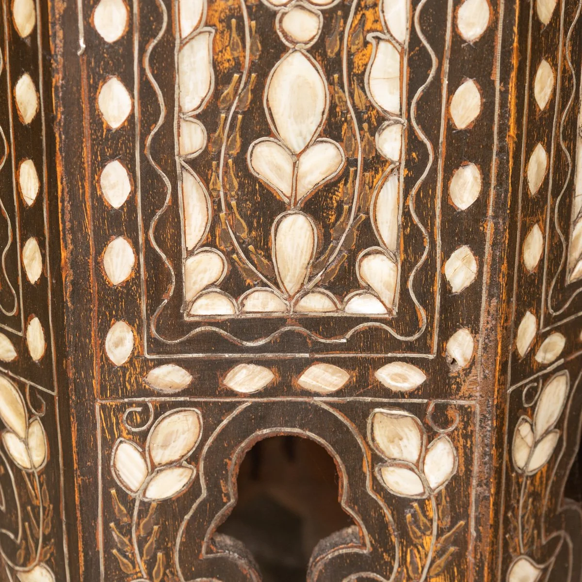 PUSHKINS.COM - Z12411 - ANTIQUE 20thC DARK WOOD & MOTHER OF PEARL MOORISH TABLE c.1920 - 17.jpg