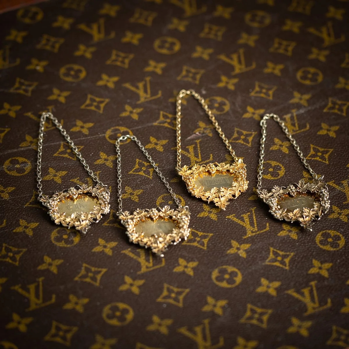 PUSHKINS.COM - J12219 - VINTAGE 20thC ENGLISH GILT SOLID SILVER SET OF FOUR SPIRIT LABELS, LONDON c.1970 - 3.jpg