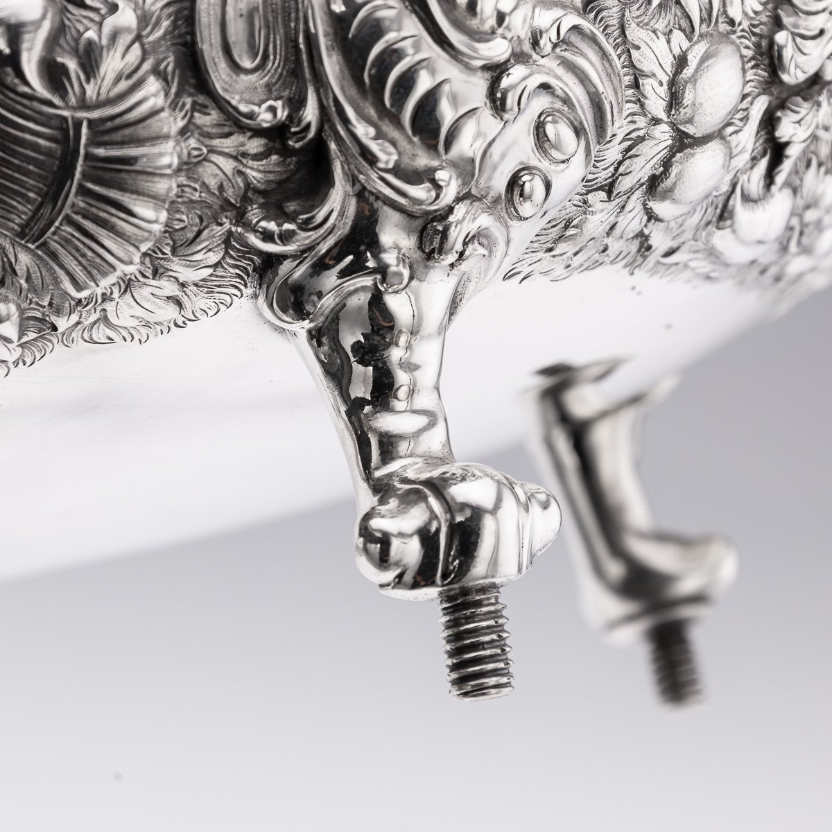 PUSHKINS.COM - B00060 - ANTIQUE 19thC GEORGIAN SOLID SILVER SOUP TUREEN BY EDWARD FARRELL, LONDON c.1823 - 25.jpg