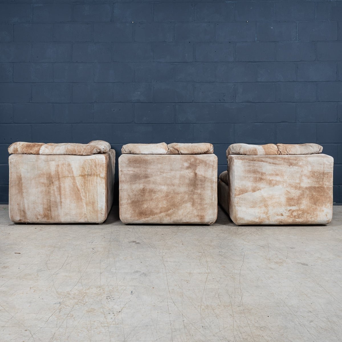 PUSHKINS.COM - 20thC ITALIAN %22MARANA%22 MODULAR SOFA BY M. AMORESE FOR ABA DESIGN c.1970 - 6.jpg