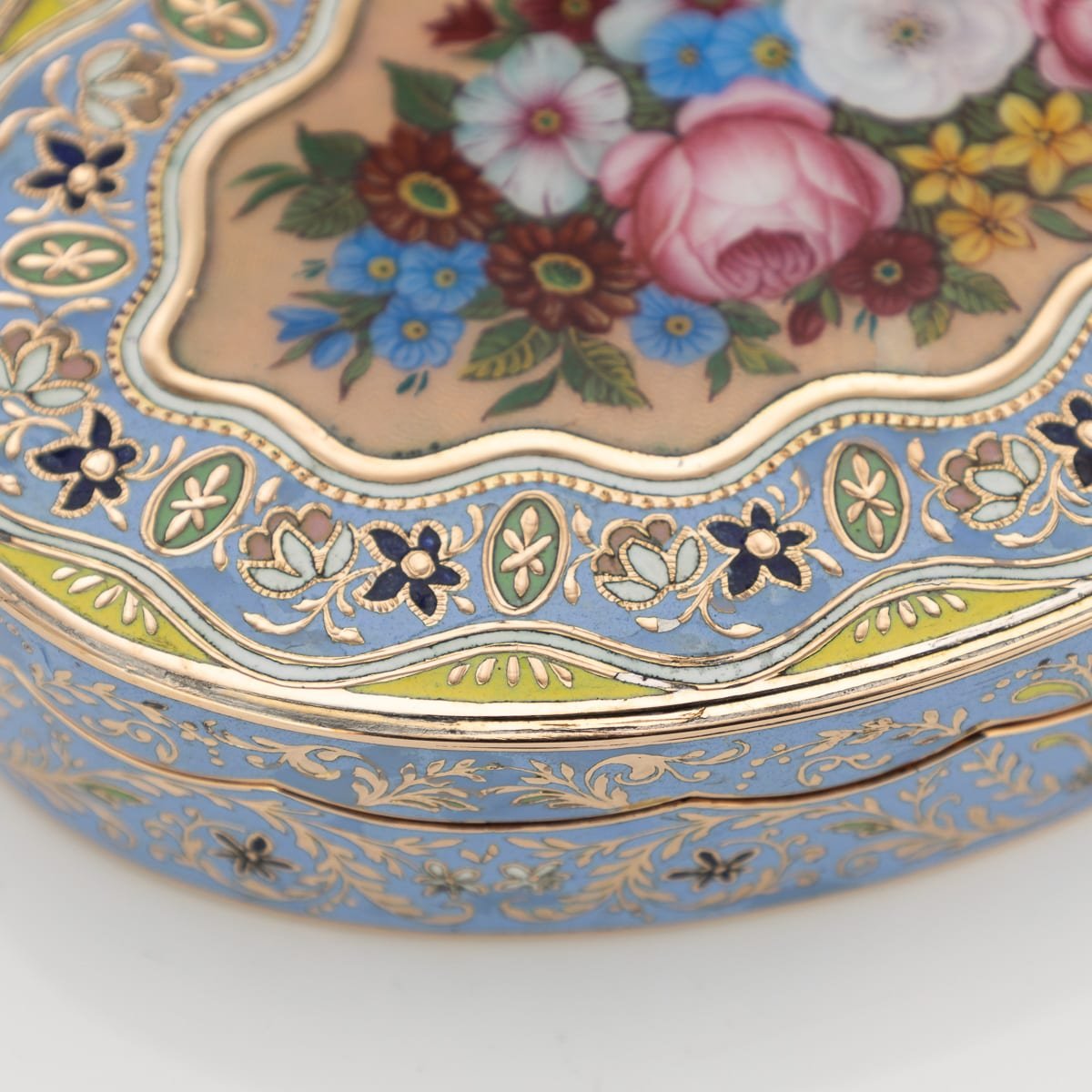 PUSHKINS.COM - A00026 - ANTIQUE 19thC SWISS 18k SOLID GOLD & ENAMEL SNUFF BOX, GENEVA c.1830 - 21.jpg