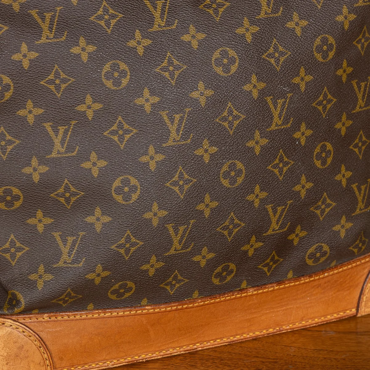 PUSHKINS.COM - B11407 - 20thC LOUIS VUITTON STEAMER 35 BAG IN MONOGRAM CANVAS, MADE IN FRANCE - 16.jpg