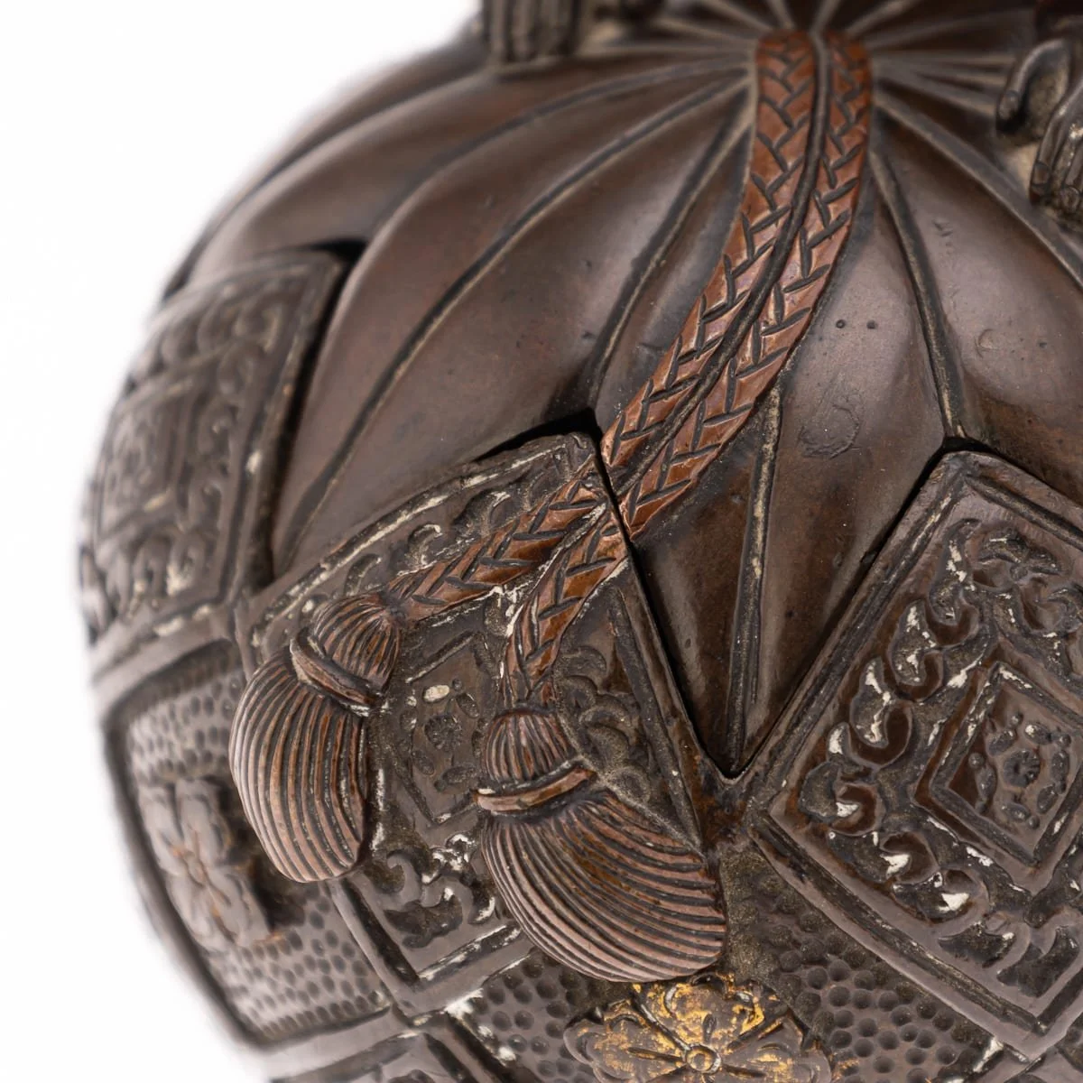 PUSHKINS.COM - G11931 - ANTIQUE 19thC JAPANESE MEIJI PERIOD PAIR OF BRONZE VESSELS IN THE FORM OF KARAKO - 26.jpg