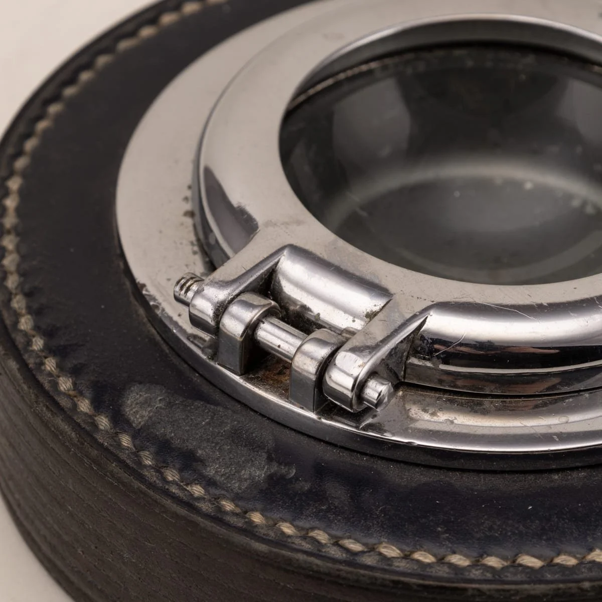 PUSHKINS.COM - Z12474 - VINTAGE 20thC PORTHOLE ASHTRAY BY PAUL DUPRÉ LAFON FOR HERMÈS, PARIS - 12.jpg
