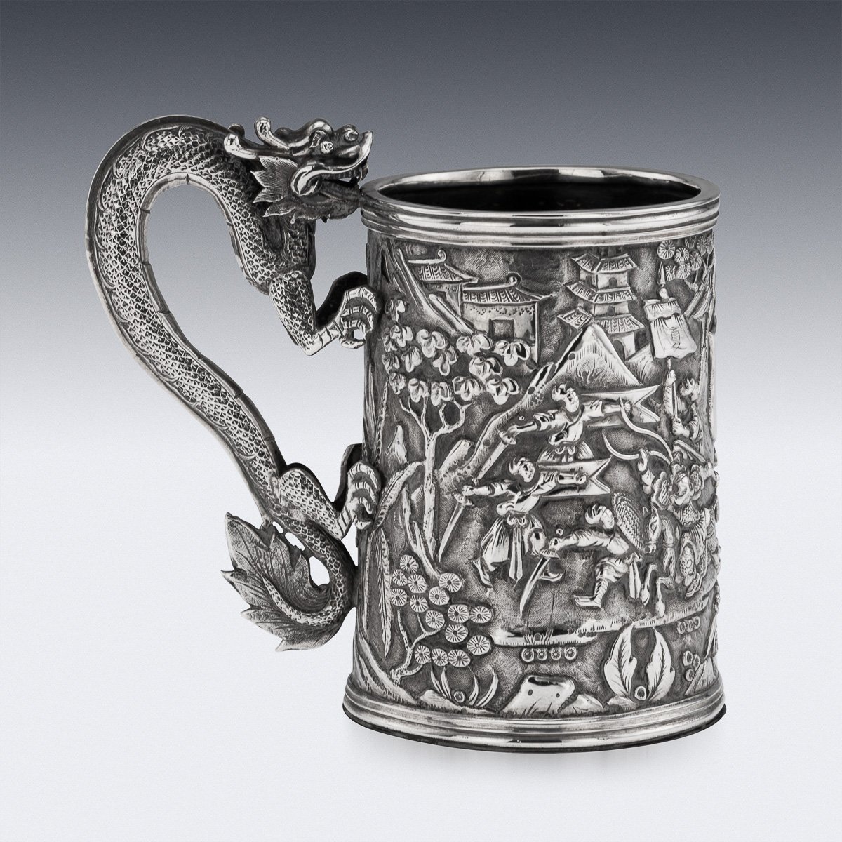 PUSHKINS.COM - A11058 - ANTIQUE 19thC RARE CHINESE EXPORT SOLID SILVER DRAGON MUG, BAO JI c.1870 - 06.jpg