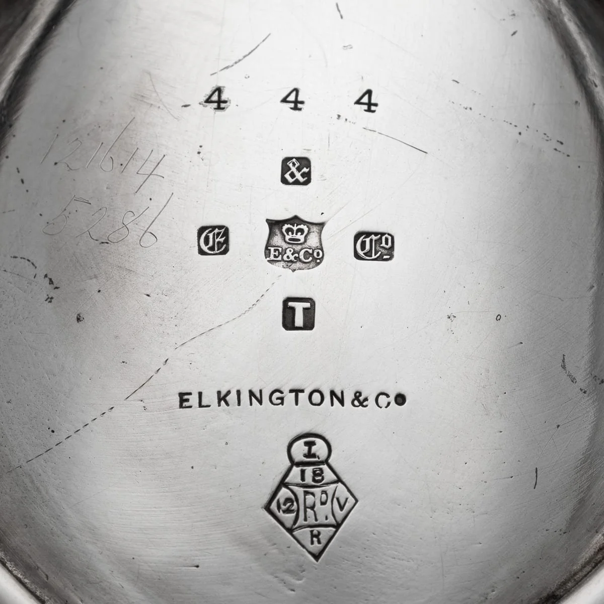 PUSHKINS.COM - J12204 - RARE 19thC ENGLISH SILVER PLATED SUIT OF ARMOUR HELMET SPOON WARMER BY ELKINGTON - 17.jpg
