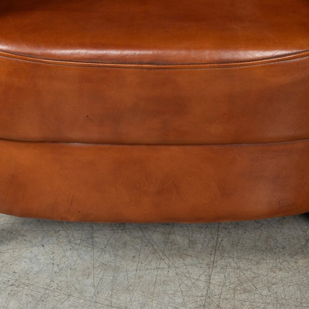 PUSHKINS.COM - B11464 - A PAIR OF 20thC DUTCH SHEEPSKIN LEATHER CLUB CHAIRS - 18.jpg