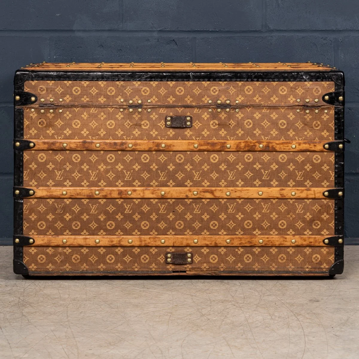 PUSHKIN'S - ANTIQUE 19thC LOUIS VUITTON TRUNK IN WOVEN CANVAS, FRANCE c.1890 - 6.jpg