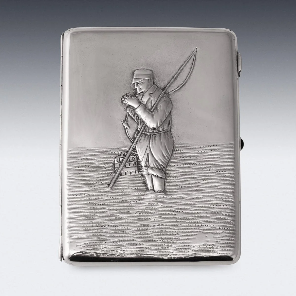 PUSHKINS.COM - D11880 - ANTIQUE 20thC IMPERIAL RUSSIAN SOLID SILVER CIGARETTE CASE, MOSCOW c.1900 - 04.jpg