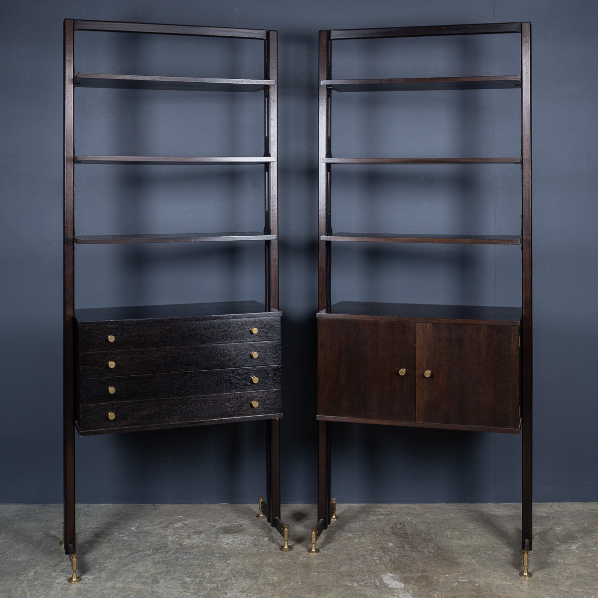 PUSHKINS.COM - D11123 - 20thC PAIR OF ITALIAN EBONISED WOODEN BOOKCASES c.1970 - 04.jpg