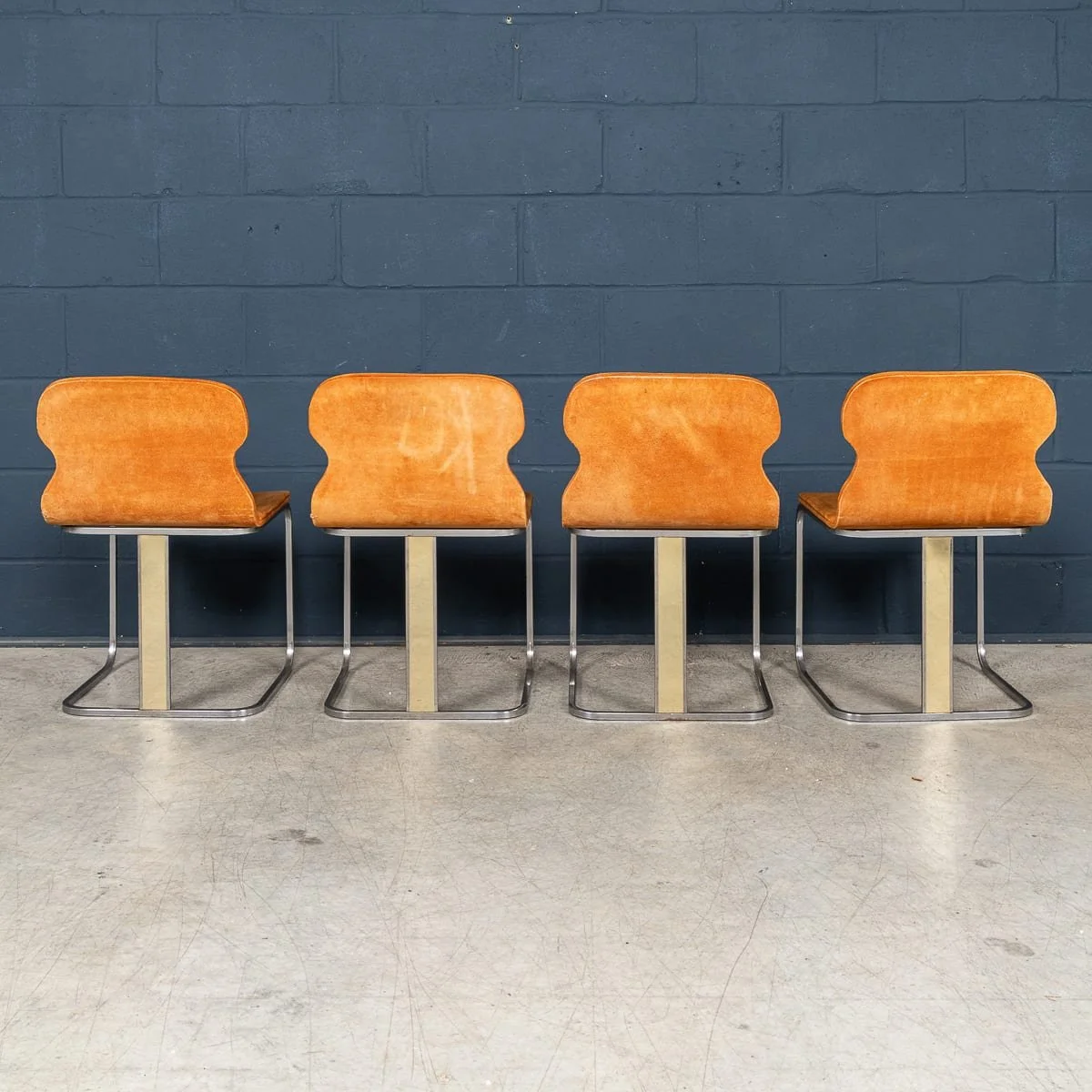 PUSHKINS.COM - B12046 - VINTAGE RARE 20thC ITALIAN DINING SET IN ORANGE SUEDE BY WILLY RIZZO c.1970 - 18.jpg